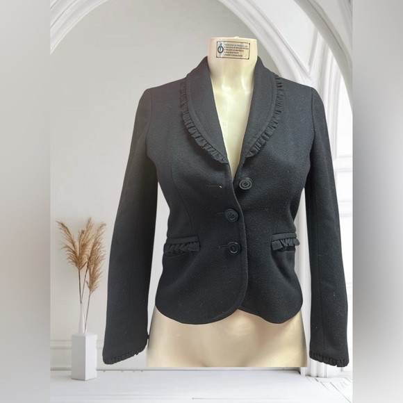 J. Crew Black Blazer with Tailored Silhouette and Notched Lapels - Picture 1 of 6